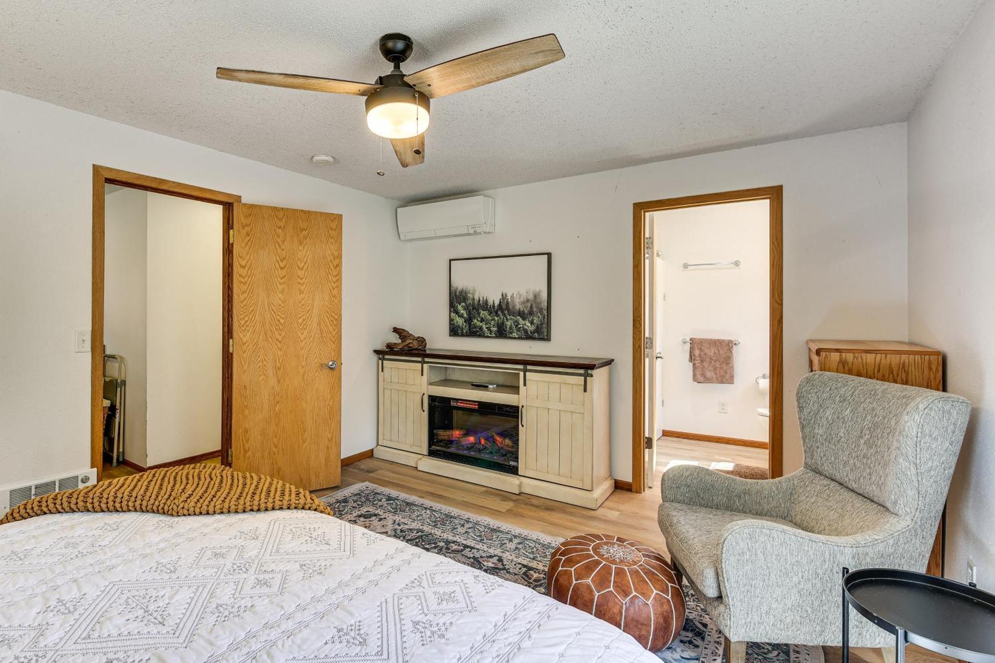 Private Black Hills Home With Corral Horses Welcome كاستر المظهر الخارجي الصورة